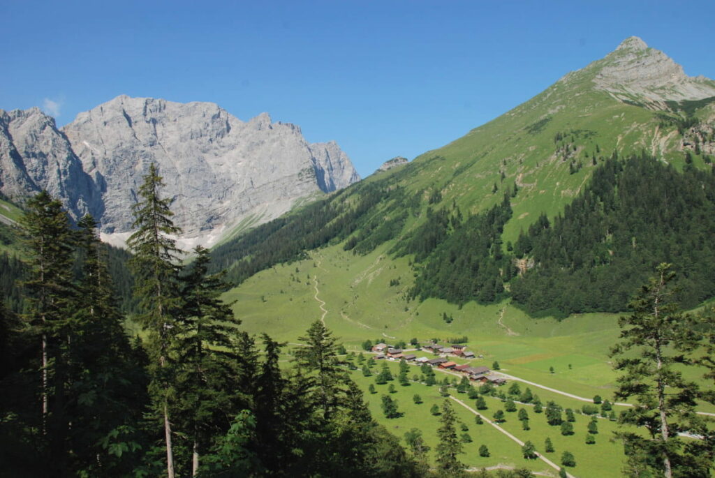 Die Eng Alm von oben gesehen